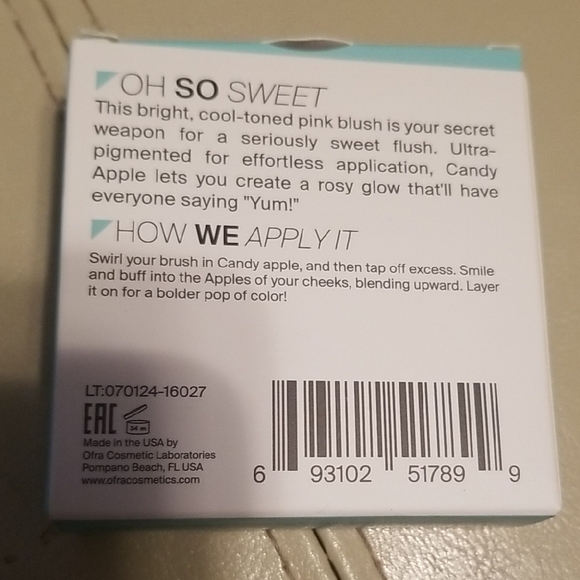 OFRA Candy Apple Blush - Picture 2 of 2